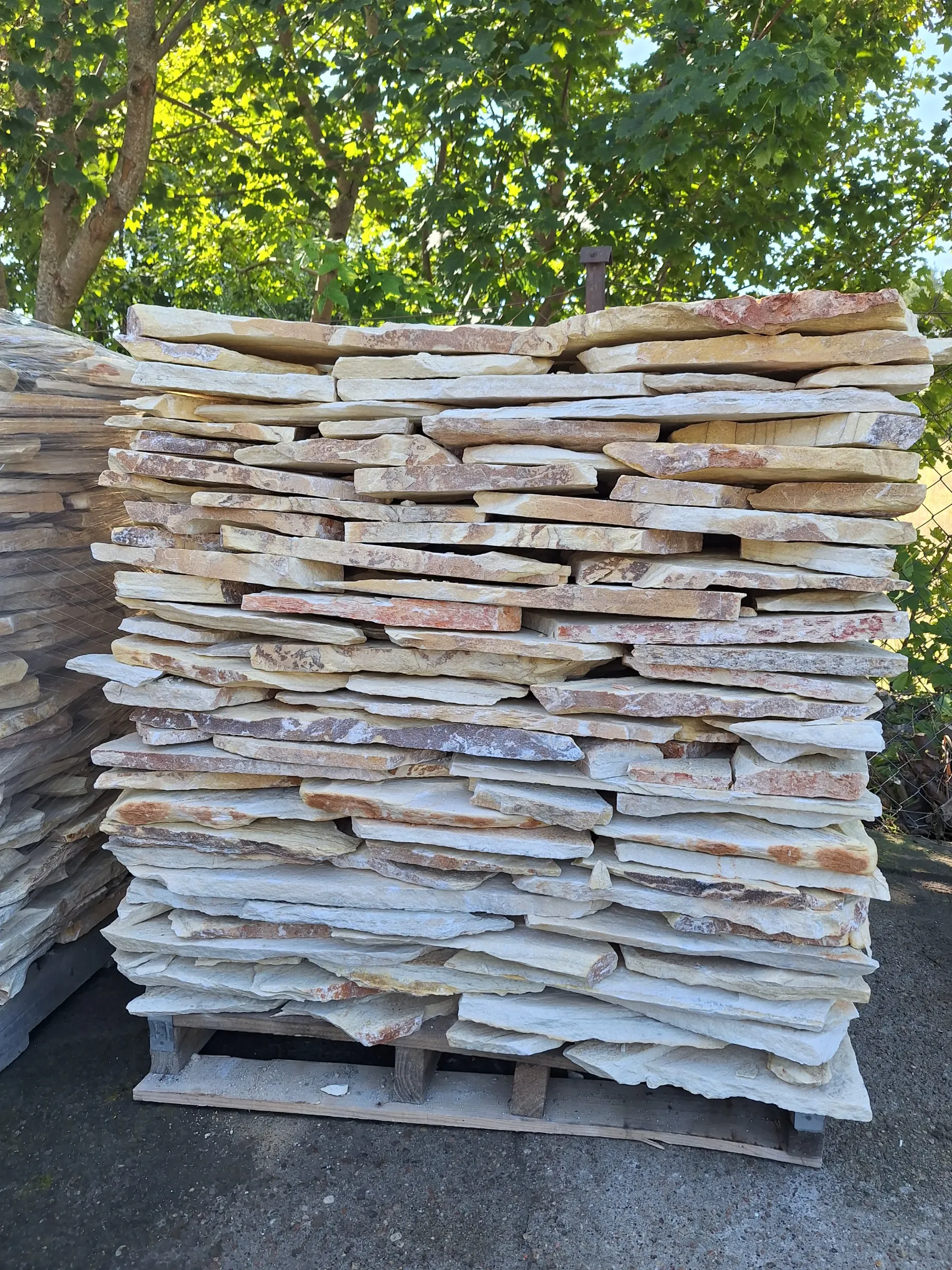 aranżacje ogrodu z kamienia